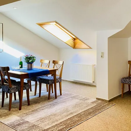 Fortuna Haupthaus Ii Og Links Heringsdorf